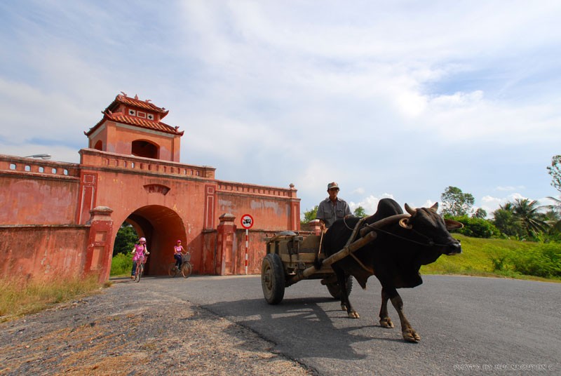 c9068c962e880e2121f8552a1ec71335